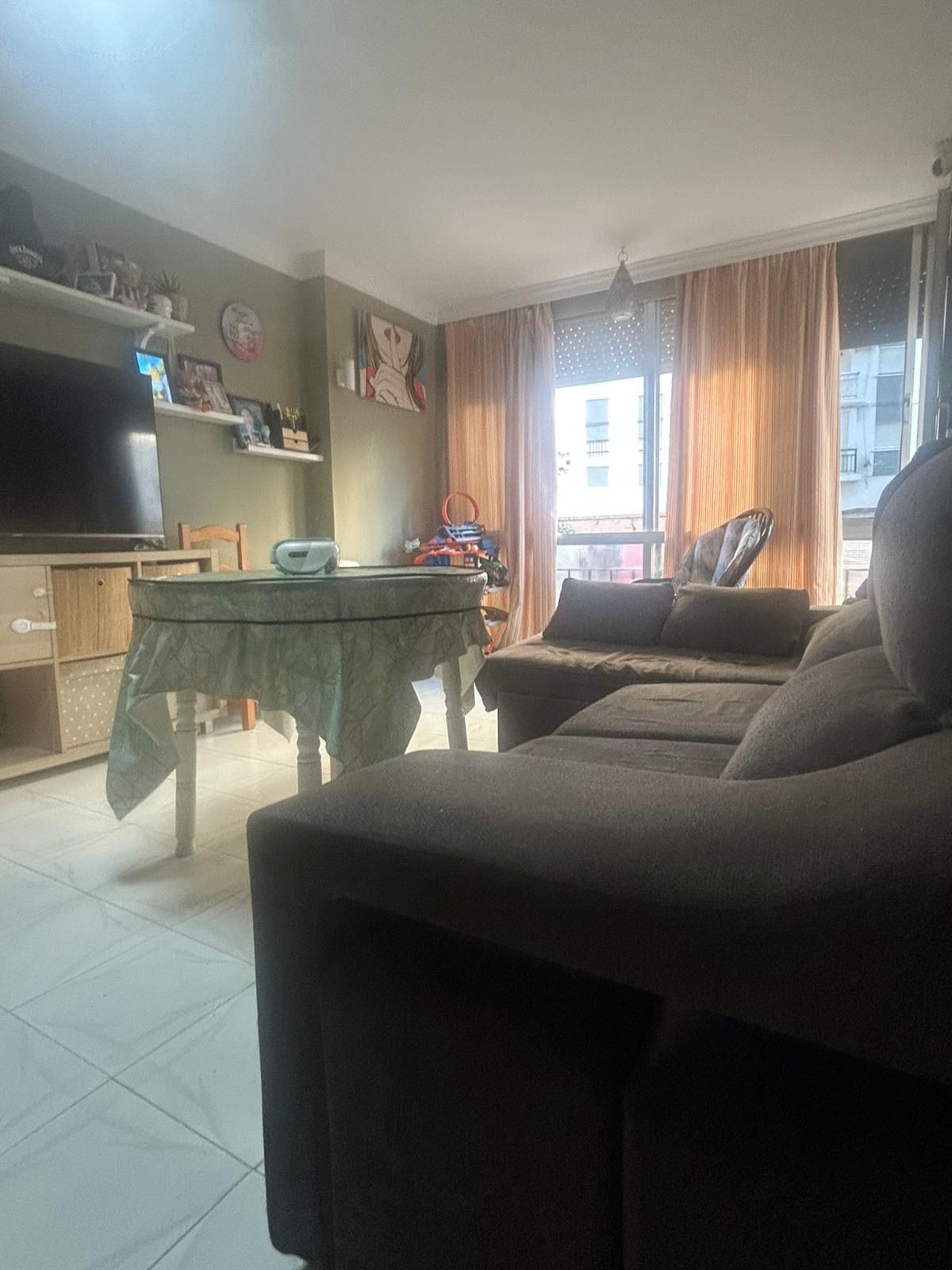 Se vende Apartamento Planta Media de 3 dormitorios en Costa Del Sol, Málaga, España