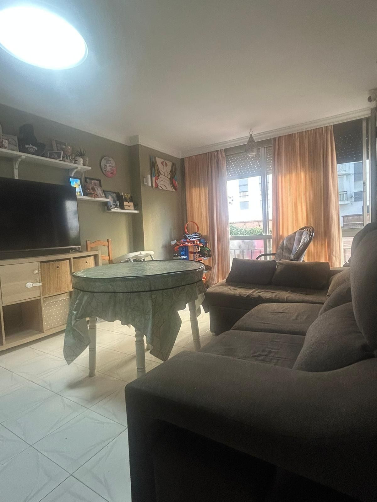 Se vende Apartamento Planta Media de 3 dormitorios en Costa Del Sol, Málaga, España