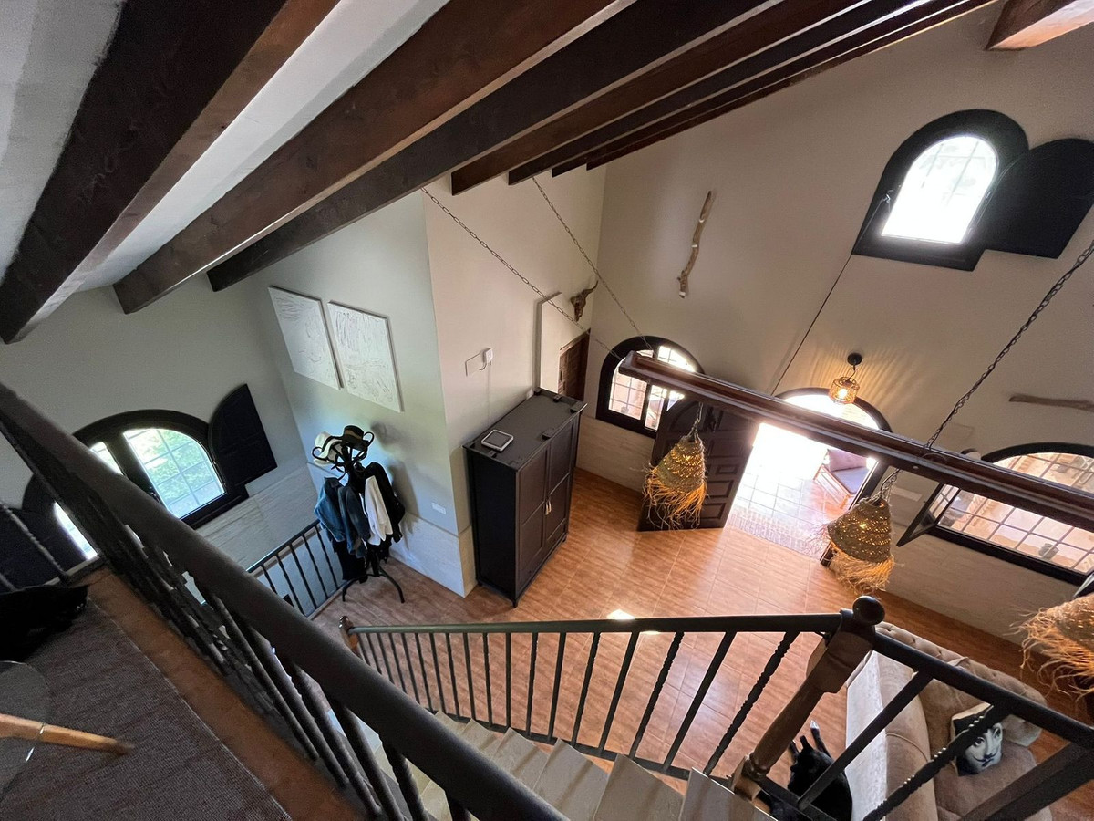 Se vende Villa - Chalet de 6 dormitorios en Costa Blanca, Alicante, España