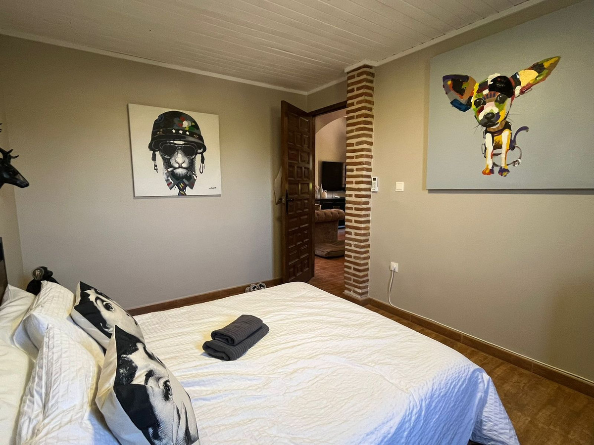 Se vende Villa - Chalet de 6 dormitorios en Costa Blanca, Alicante, España