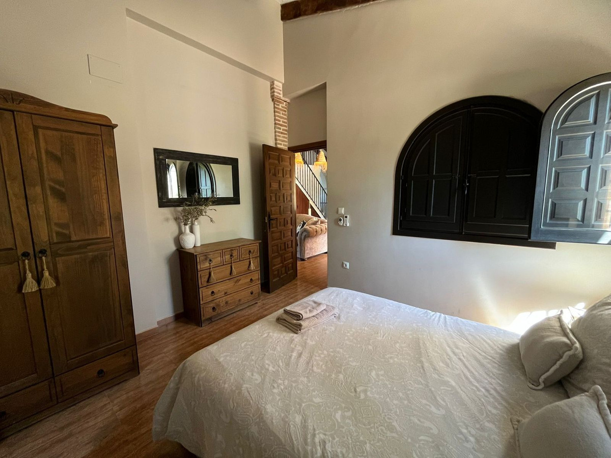 Se vende Villa - Chalet de 6 dormitorios en Costa Blanca, Alicante, España