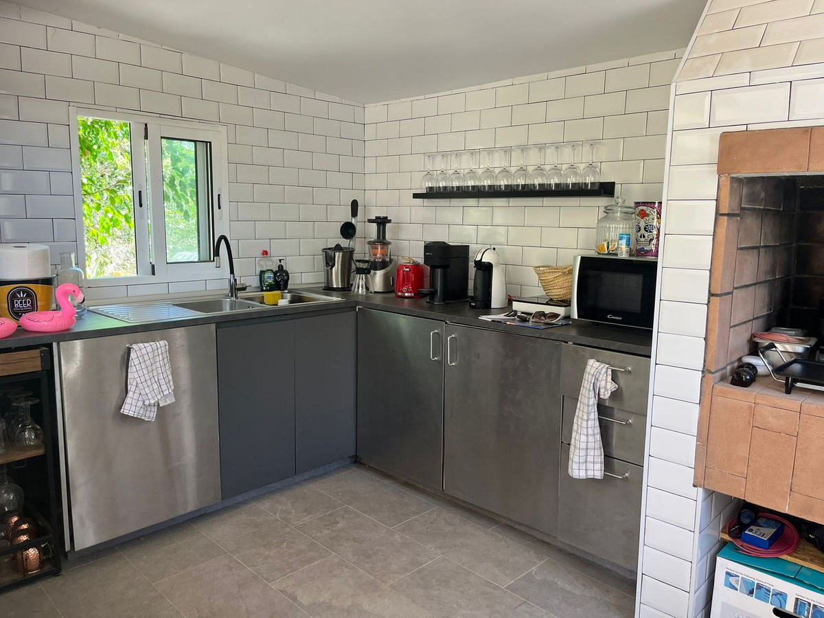 Se vende Villa - Chalet de 6 dormitorios en Costa Blanca, Alicante, España