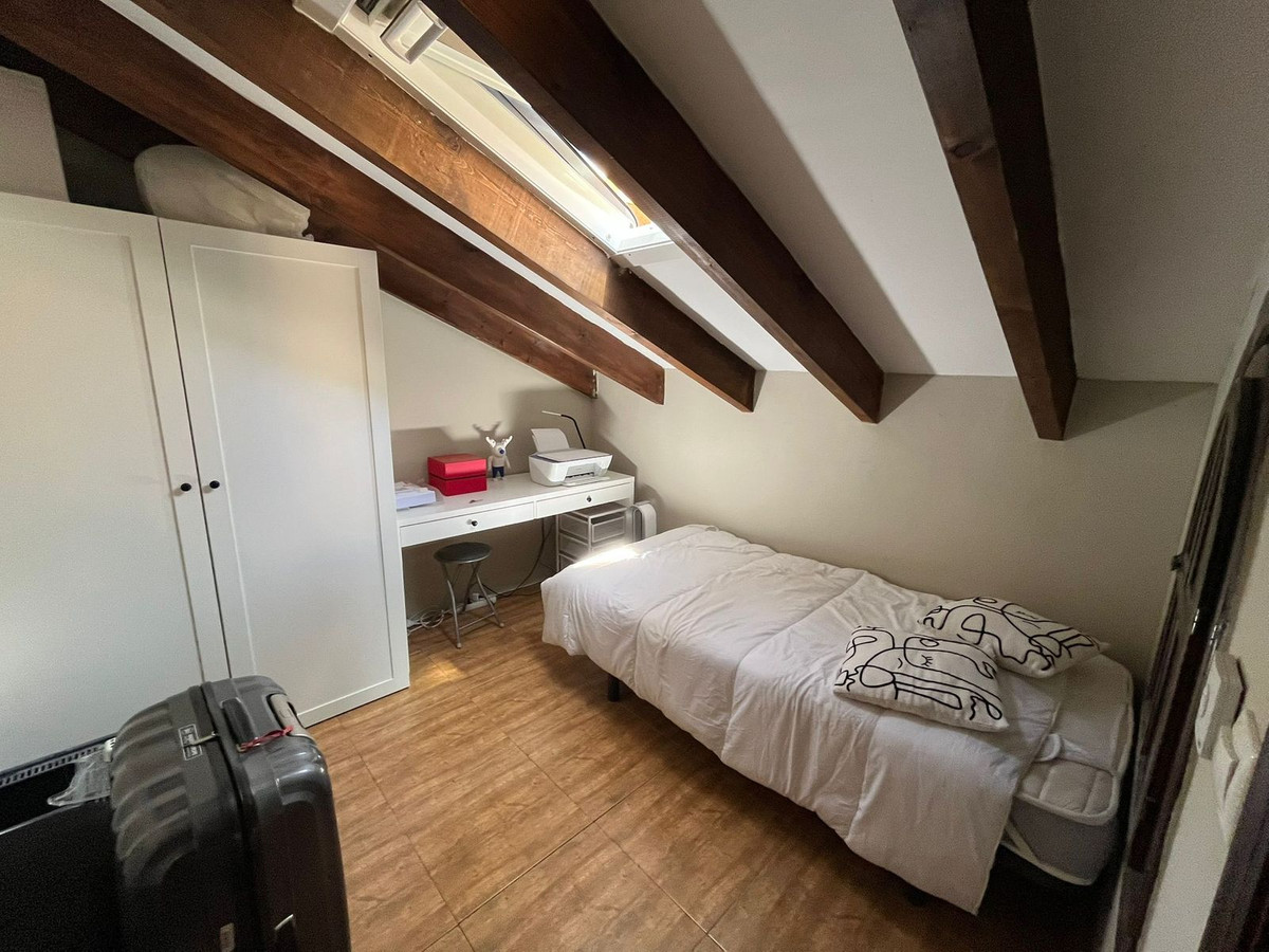 Se vende Villa - Chalet de 6 dormitorios en Costa Blanca, Alicante, España