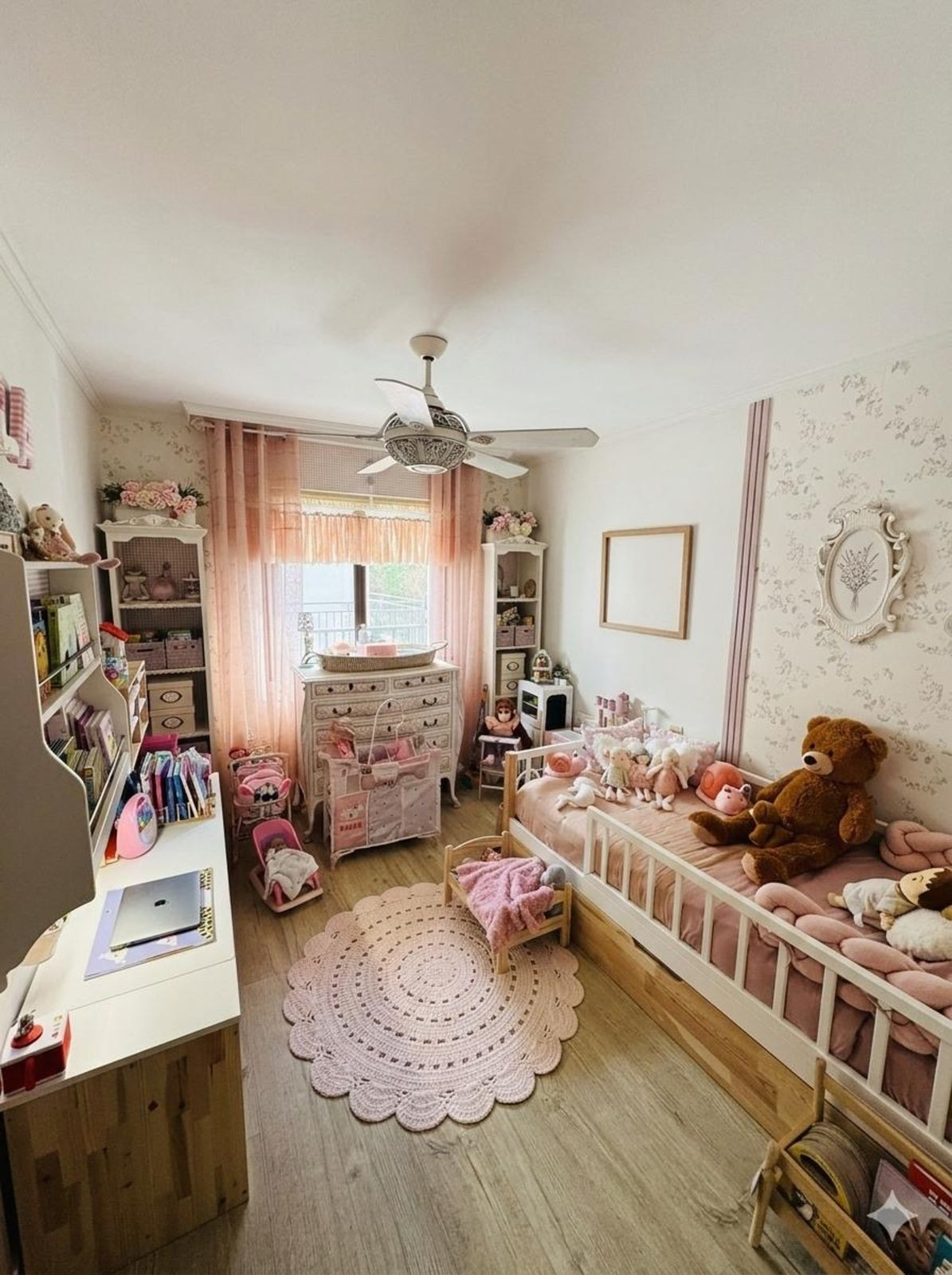 Se vende Apartamento Planta Media de 3 dormitorios en Costa Del Sol, Málaga, España