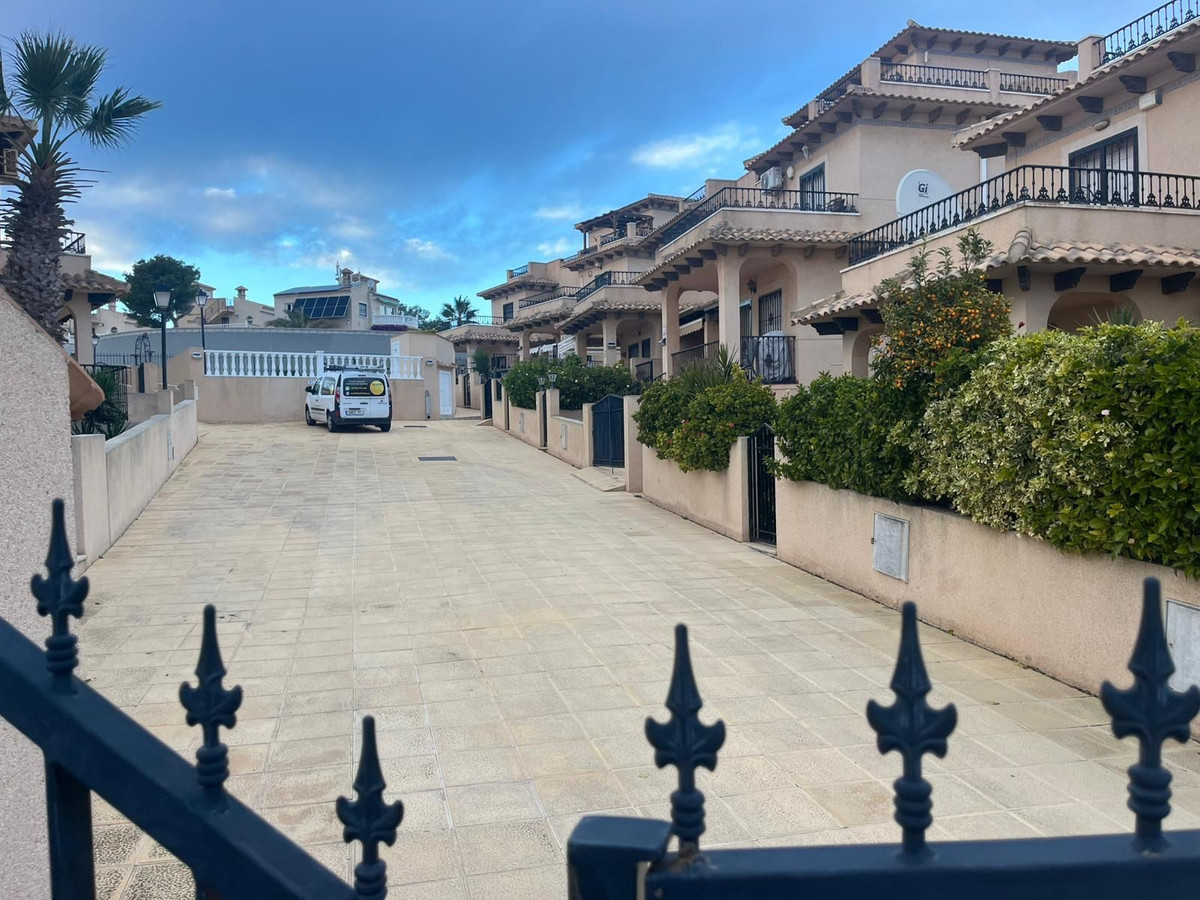 3 Bed Townhouse for sale in Villamartin Costa Blanca, Alicante, Spain