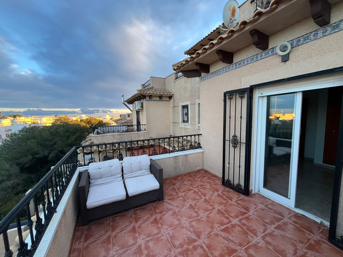 3 Bed Townhouse for sale in Villamartin Costa Blanca, Alicante, Spain