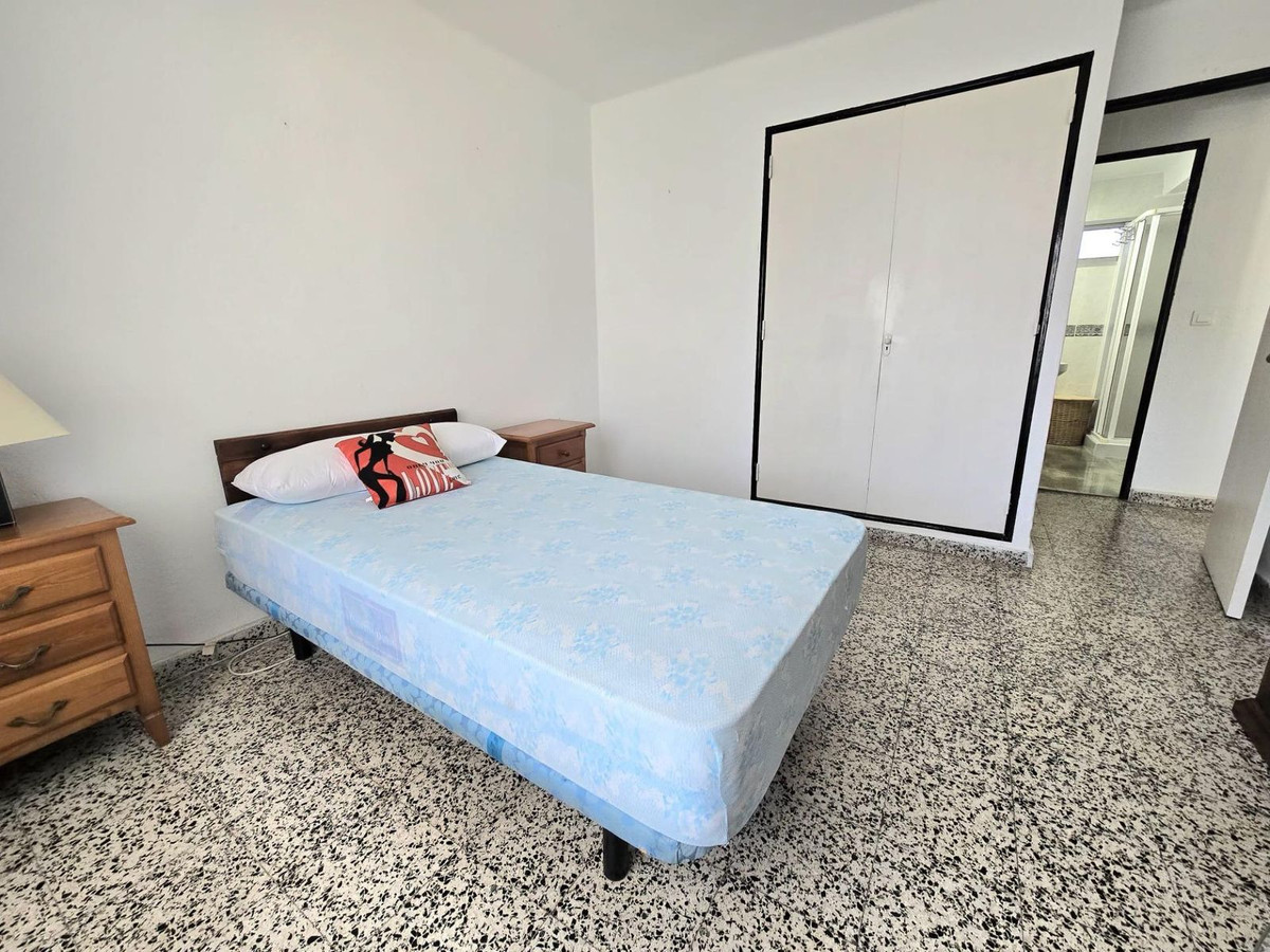 Se vende Apartamento Planta Baja de 3 dormitorios en Costa Del Sol, Málaga, España