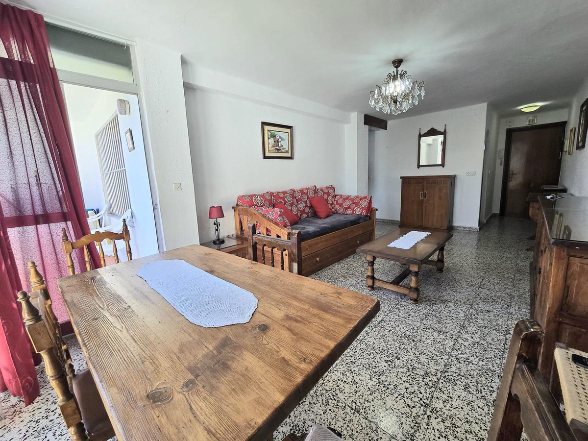 Se vende Apartamento Planta Baja de 3 dormitorios en Costa Del Sol, Málaga, España