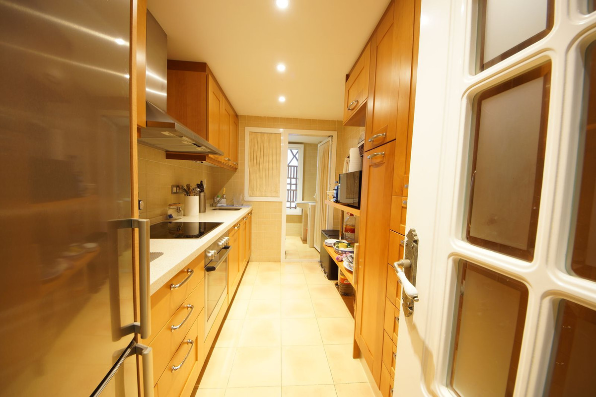 2 Bed Apartment for sale in Los Arqueros Costa Del Sol, Málaga, Spain