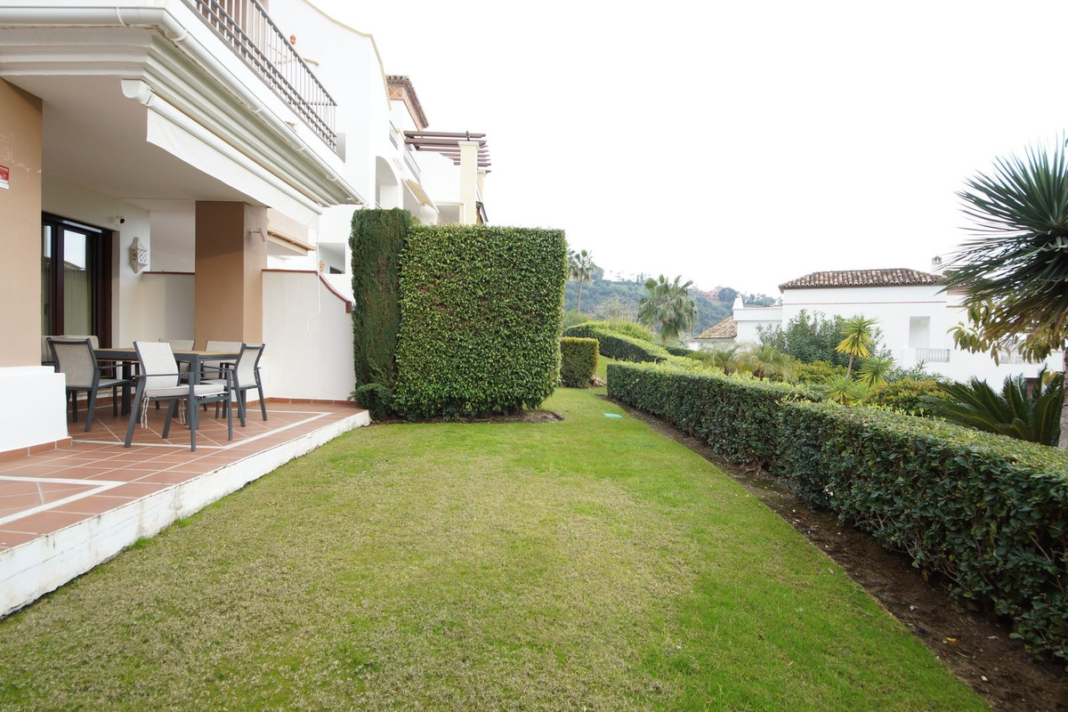 2 Bed Apartment for sale in Los Arqueros Costa Del Sol, Málaga, Spain