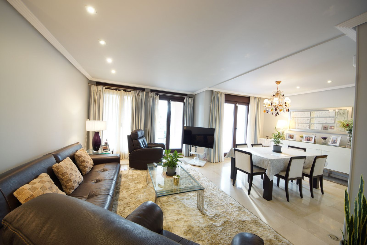 2 Bed Apartment for sale in Los Arqueros Costa Del Sol, Málaga, Spain