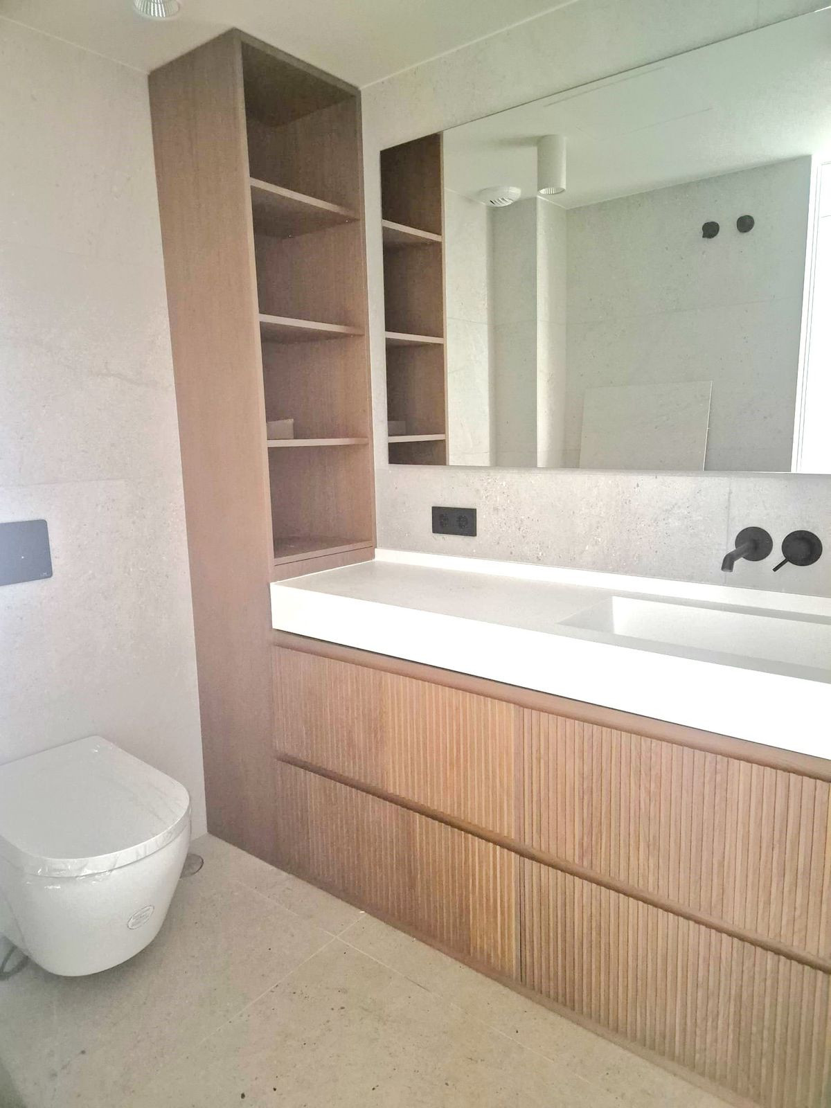3 Bed Apartment for sale in Marbella Costa Del Sol, Málaga, Spain