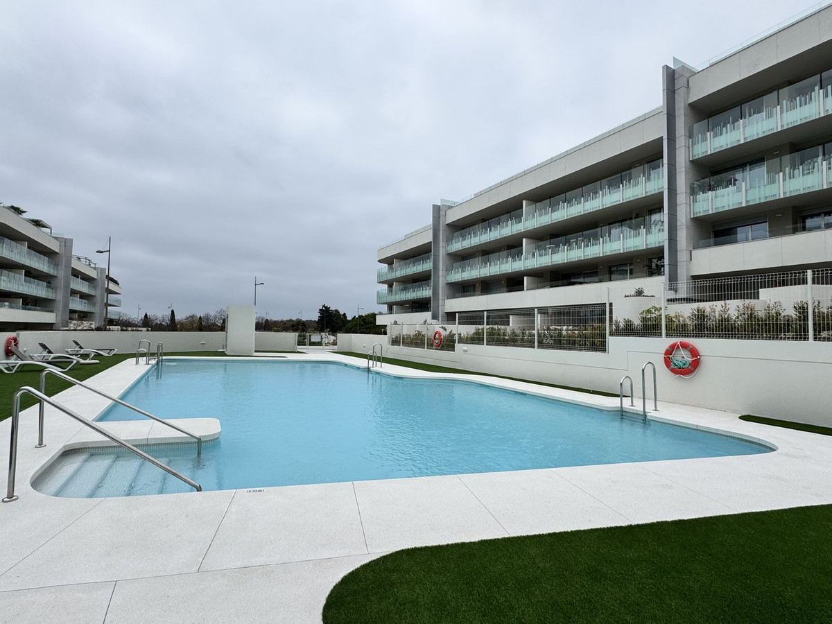 2 Bed Apartment for sale in San Pedro De Alcántara Costa Del Sol, Málaga, Spain