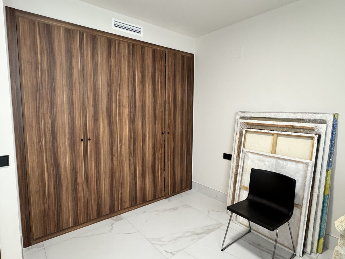 2 Bed Apartment for sale in San Pedro De Alcántara Costa Del Sol, Málaga, Spain