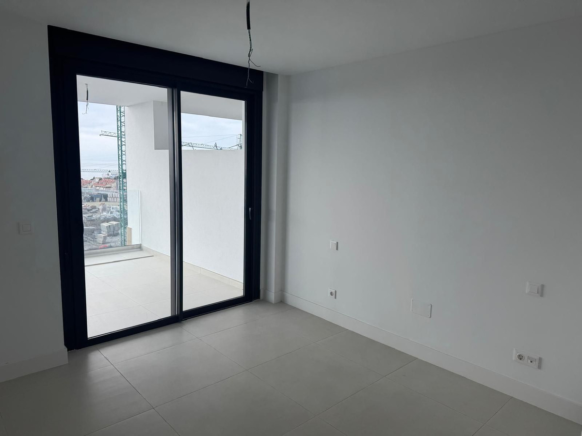 3 Bed Apartment for sale in Fuengirola Costa Del Sol, Málaga, Spain