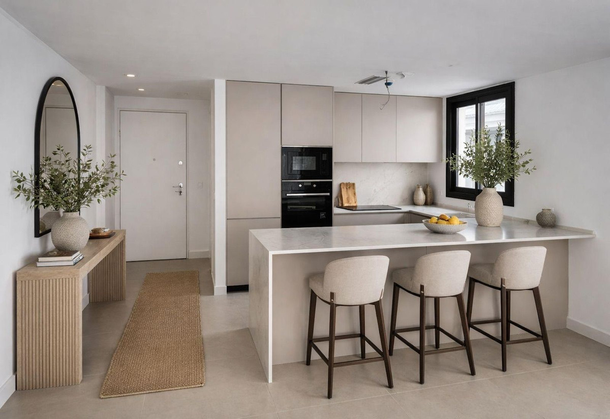 3 Bed Apartment for sale in Fuengirola Costa Del Sol, Málaga, Spain