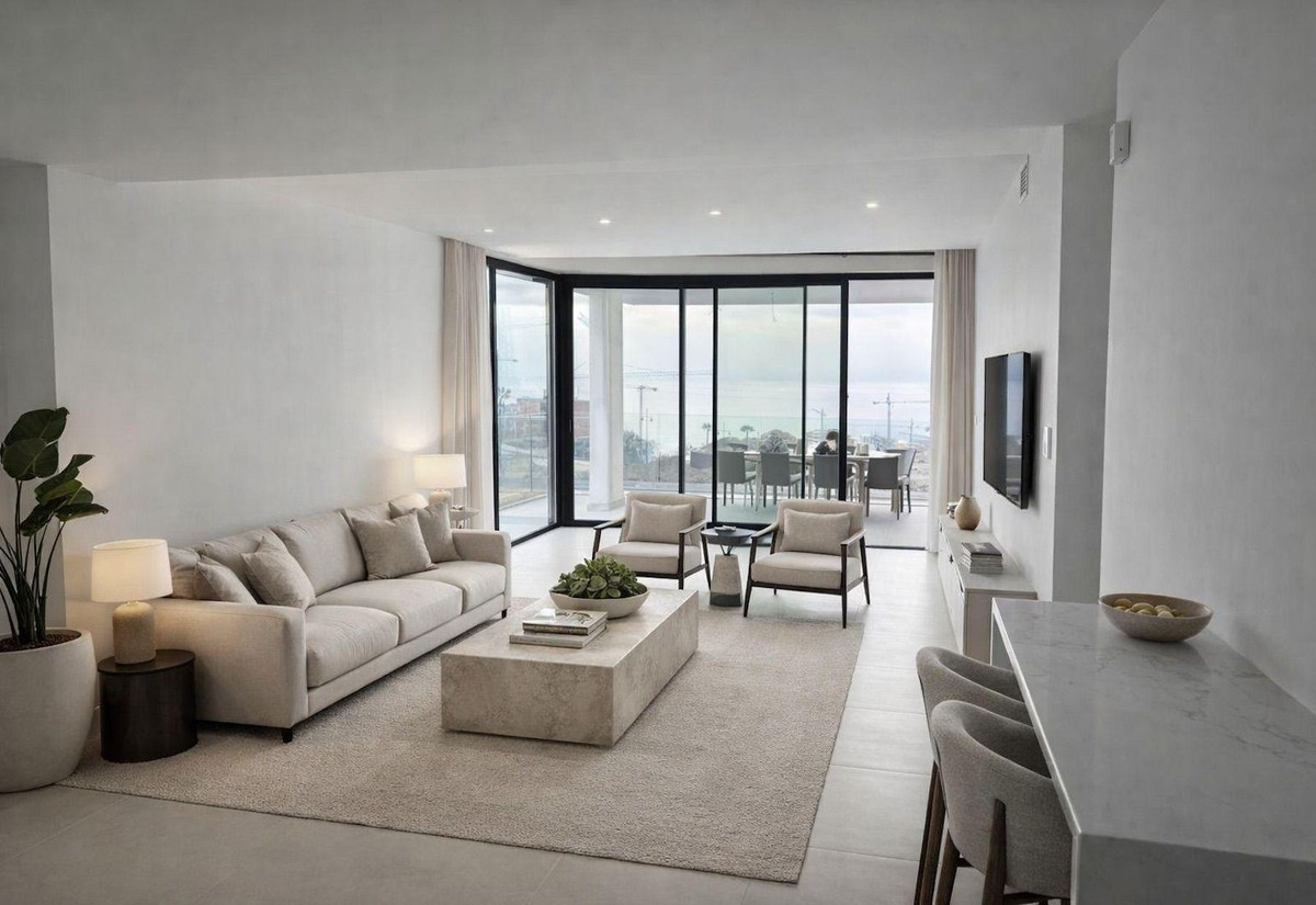 3 Bed Apartment for sale in Fuengirola Costa Del Sol, Málaga, Spain