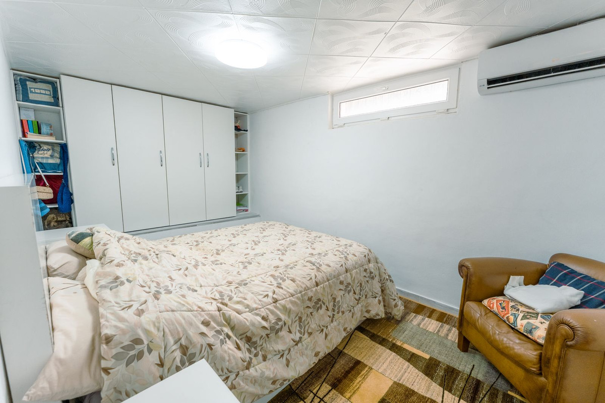 4 Bed Townhouse for sale in New Golden Mile Costa Del Sol, Málaga, Spain