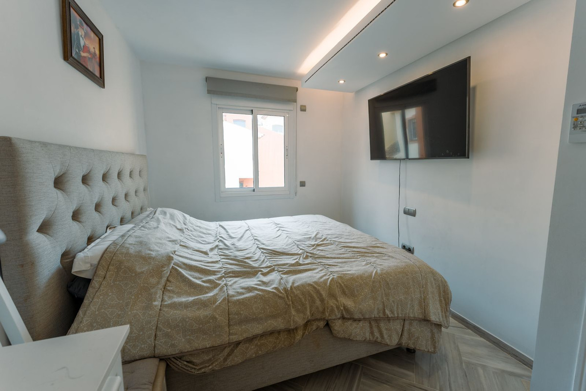 4 Bed Townhouse for sale in New Golden Mile Costa Del Sol, Málaga, Spain