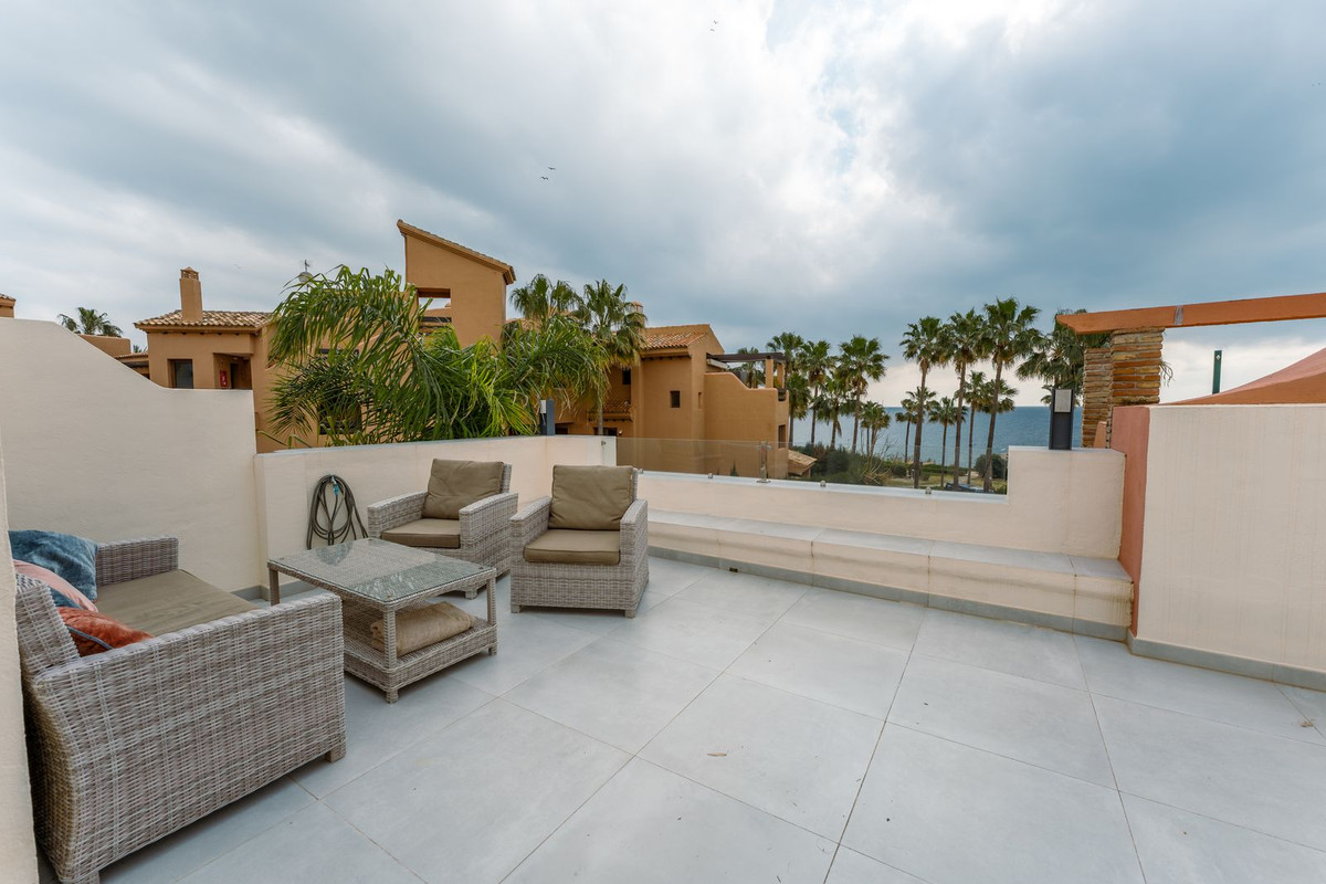 4 Bed Townhouse for sale in New Golden Mile Costa Del Sol, Málaga, Spain