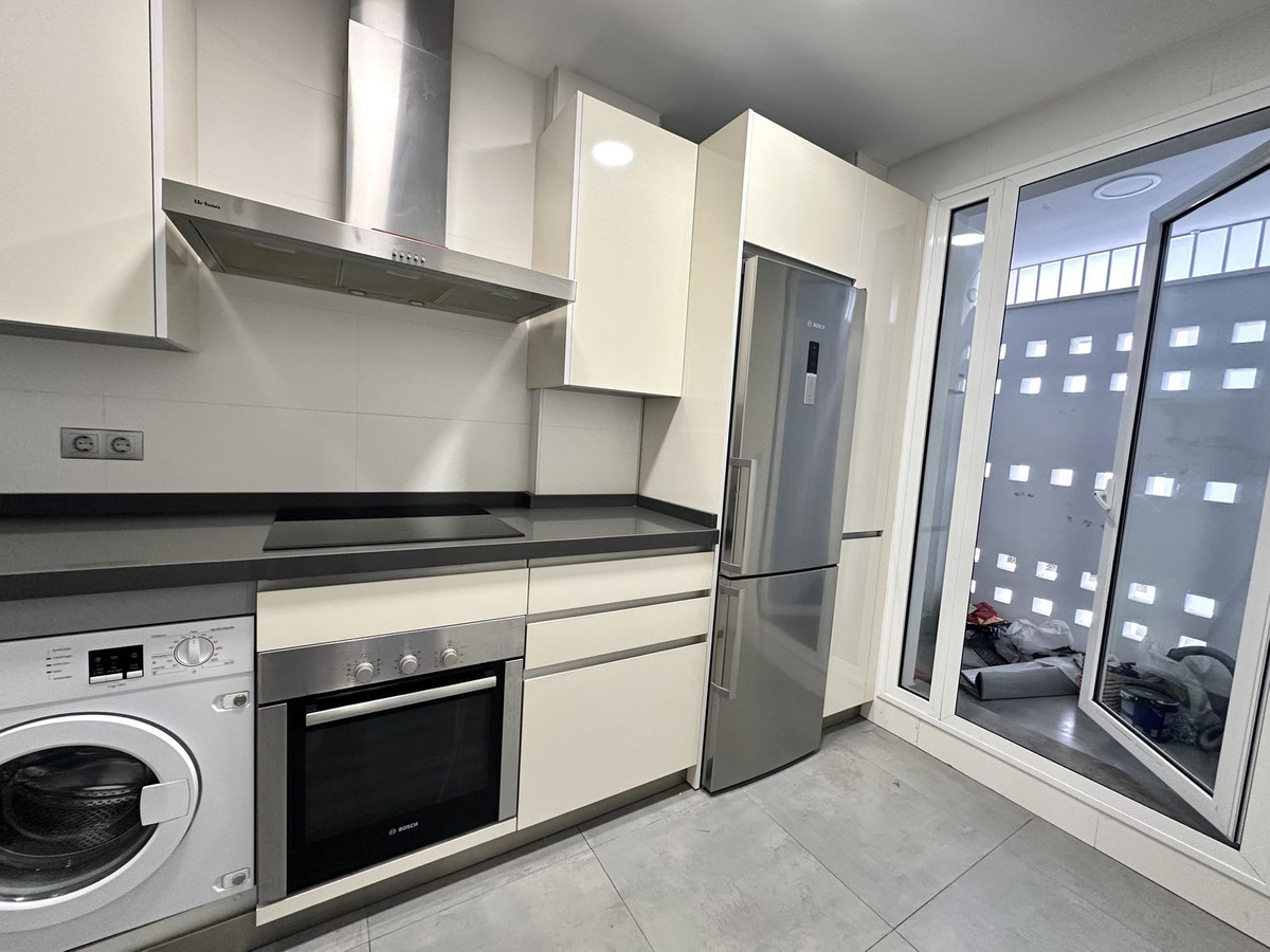 2 Bed Apartment for sale in Nueva Andalucía Costa Del Sol, Málaga, Spain