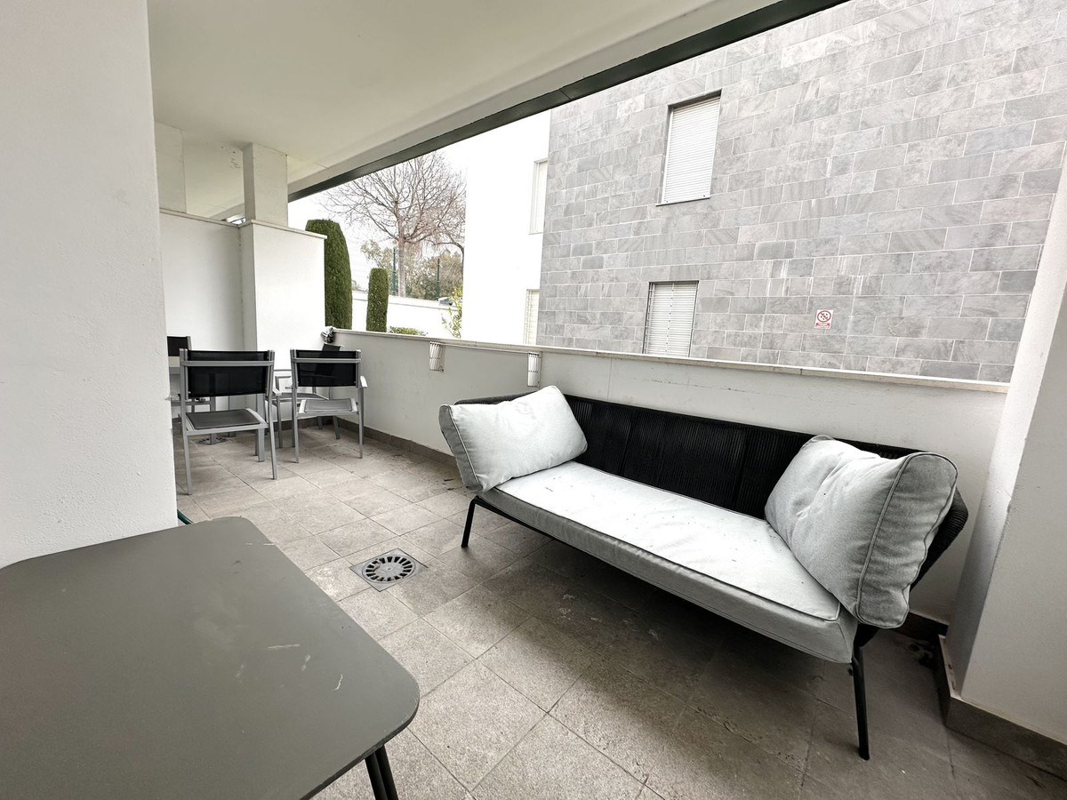 2 Bed Apartment for sale in Nueva Andalucía Costa Del Sol, Málaga, Spain