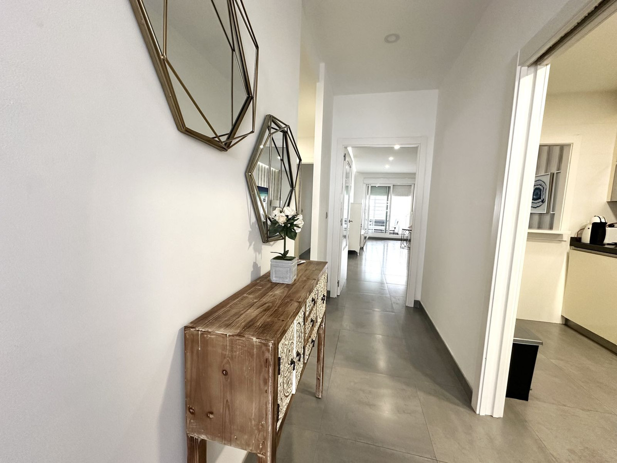 2 Bed Apartment for sale in Nueva Andalucía Costa Del Sol, Málaga, Spain