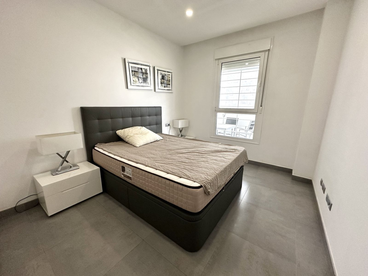 2 Bed Apartment for sale in Nueva Andalucía Costa Del Sol, Málaga, Spain