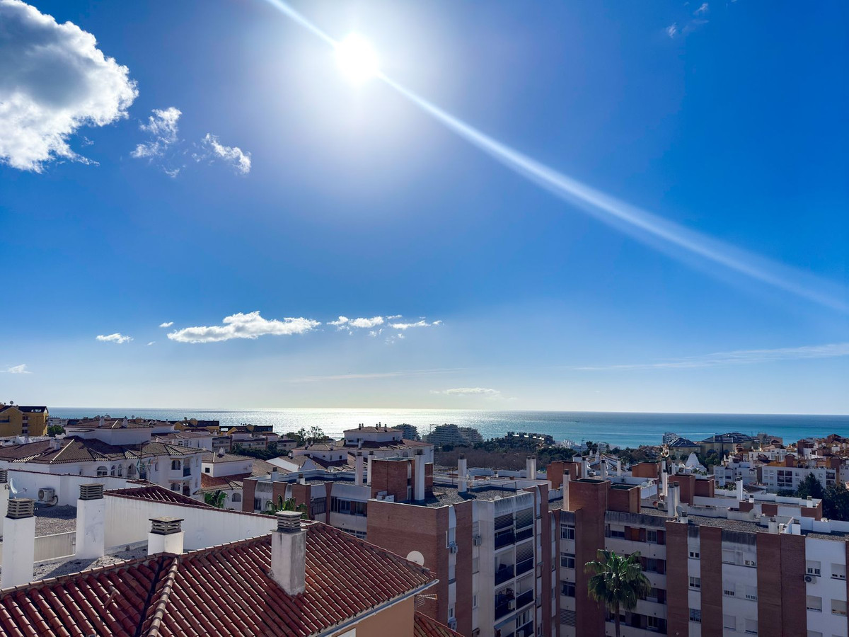 2 Bed Apartment for sale in Arroyo De La Miel Costa Del Sol, Málaga, Spain