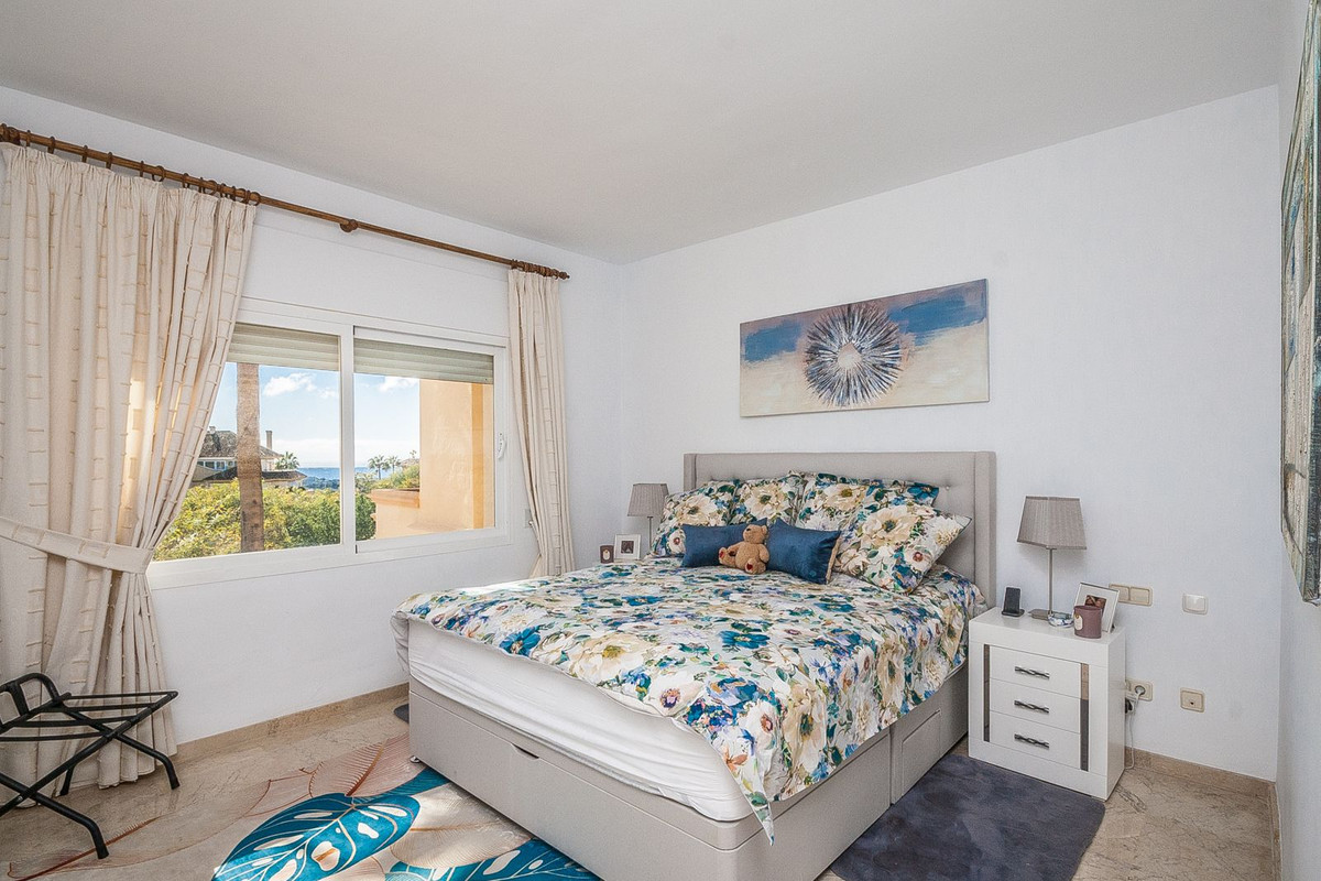 3 Bed Apartment for sale in Elviria Costa Del Sol, Málaga, Spain