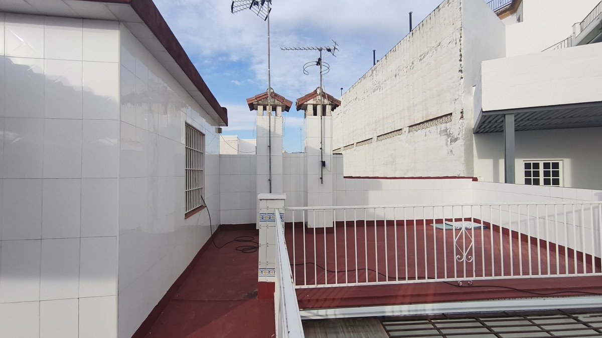 4 Bed Townhouse for sale in Alhaurín El Grande Costa Del Sol, Málaga, Spain
