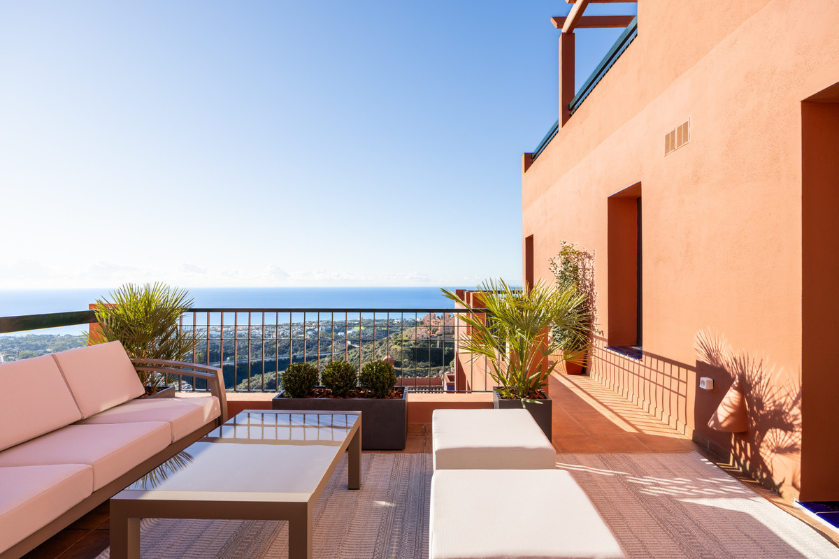 3 Bed Apartment for sale in Mijas Costa Del Sol, Málaga, Spain