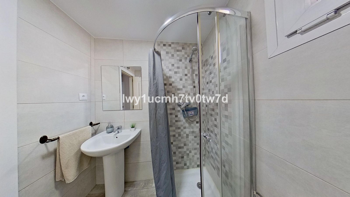 2 Bed Apartment for sale in Torrequebrada Costa Del Sol, Málaga, Spain