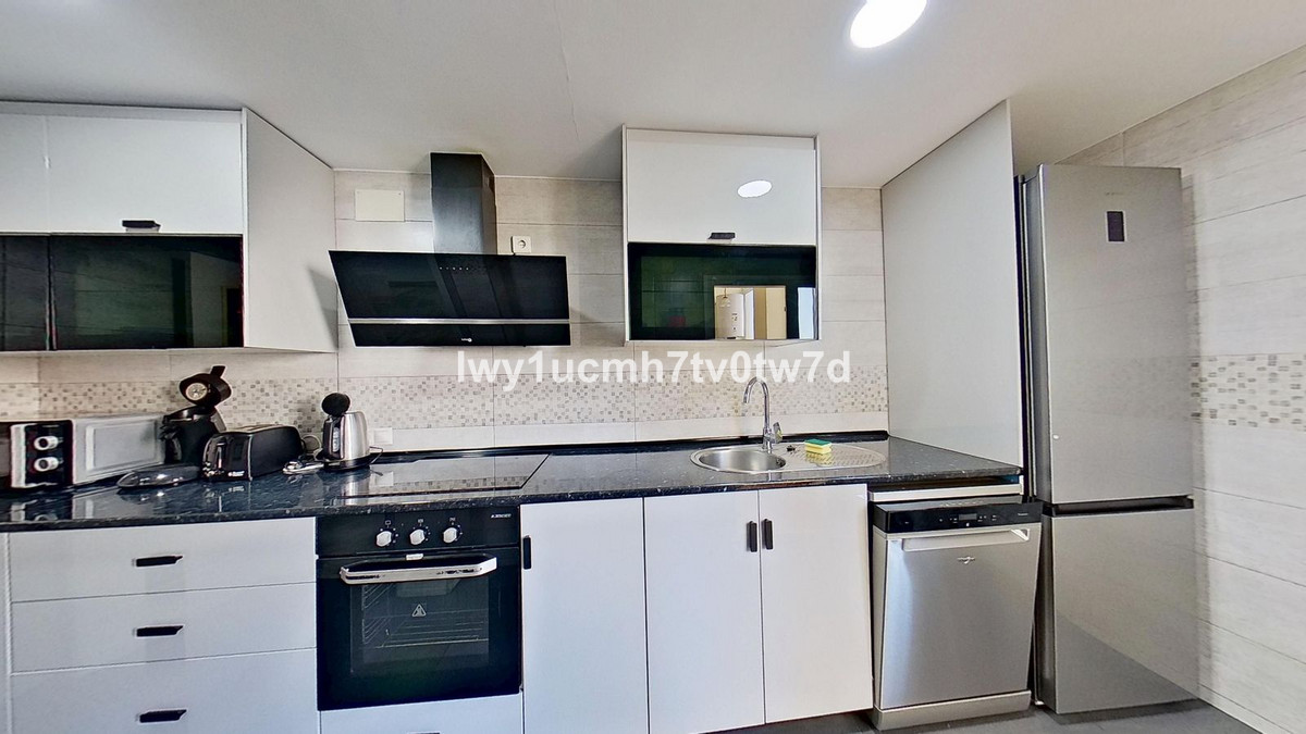 2 Bed Apartment for sale in Torrequebrada Costa Del Sol, Málaga, Spain