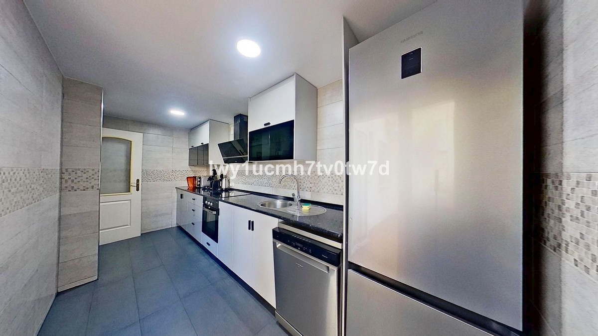 2 Bed Apartment for sale in Torrequebrada Costa Del Sol, Málaga, Spain