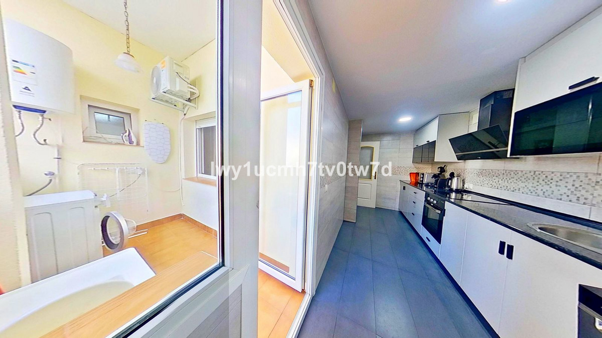 2 Bed Apartment for sale in Torrequebrada Costa Del Sol, Málaga, Spain