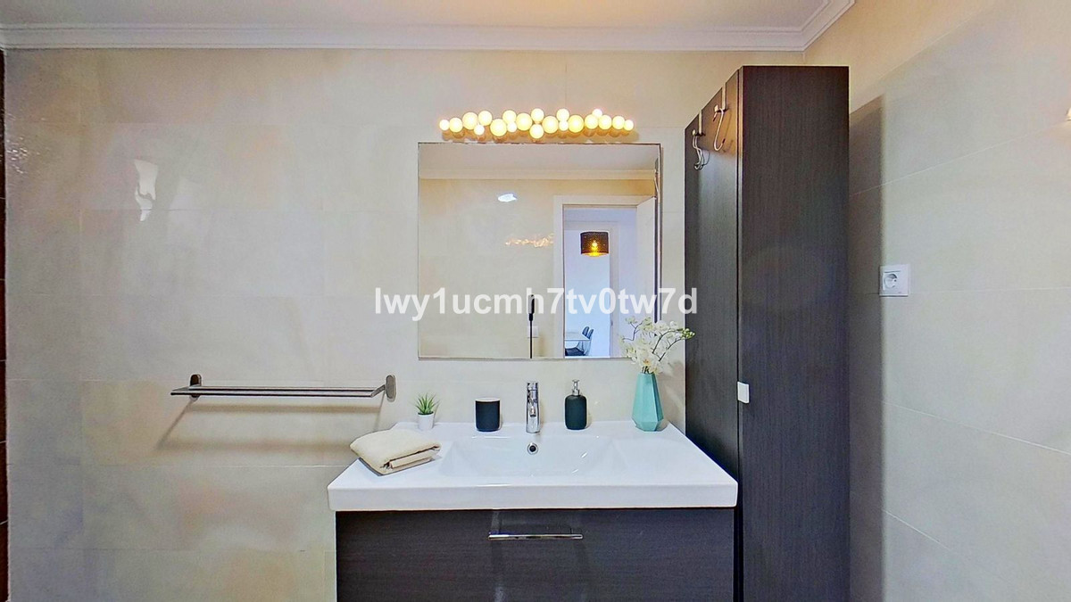 2 Bed Apartment for sale in Torrequebrada Costa Del Sol, Málaga, Spain
