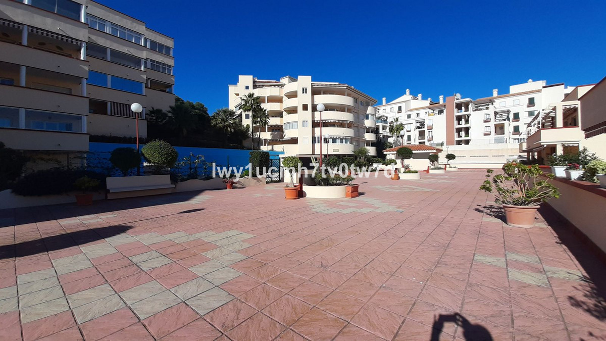 2 Bed Apartment for sale in Torrequebrada Costa Del Sol, Málaga, Spain