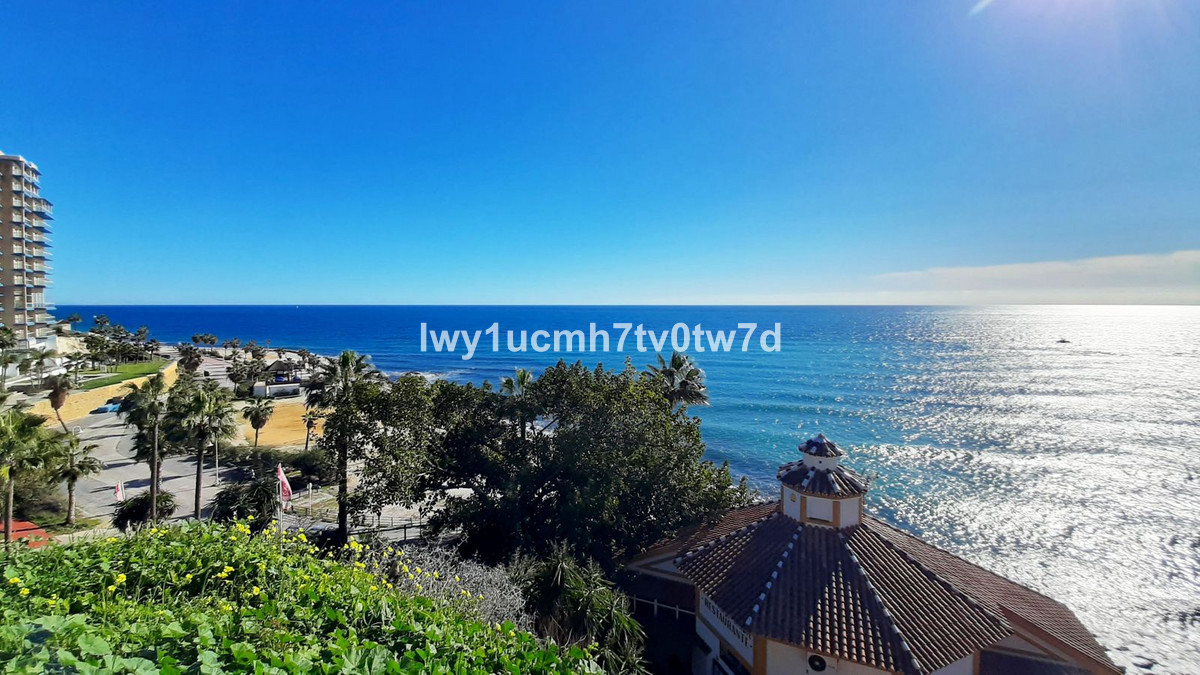 2 Bed Apartment for sale in Torrequebrada Costa Del Sol, Málaga, Spain