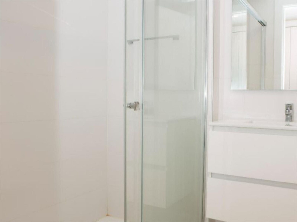 Se vende Apartamento Planta Baja de 2 dormitorios en Costa Del Sol, Málaga, España