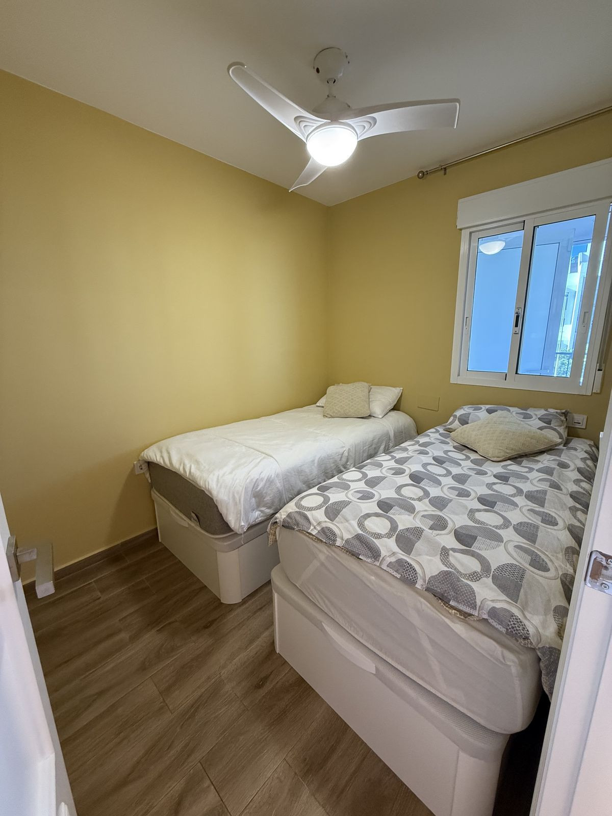2 Bed Apartment for sale in Orihuela Costa Costa Blanca, Alicante, Spain