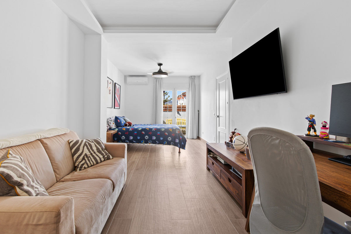3 Bed Townhouse for sale in Guadalmina Alta Costa Del Sol, Málaga, Spain