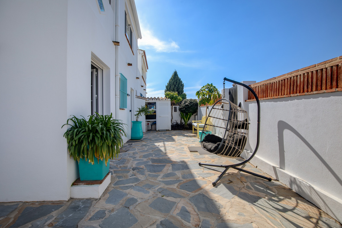 3 Bed Townhouse for sale in Guadalmina Alta Costa Del Sol, Málaga, Spain