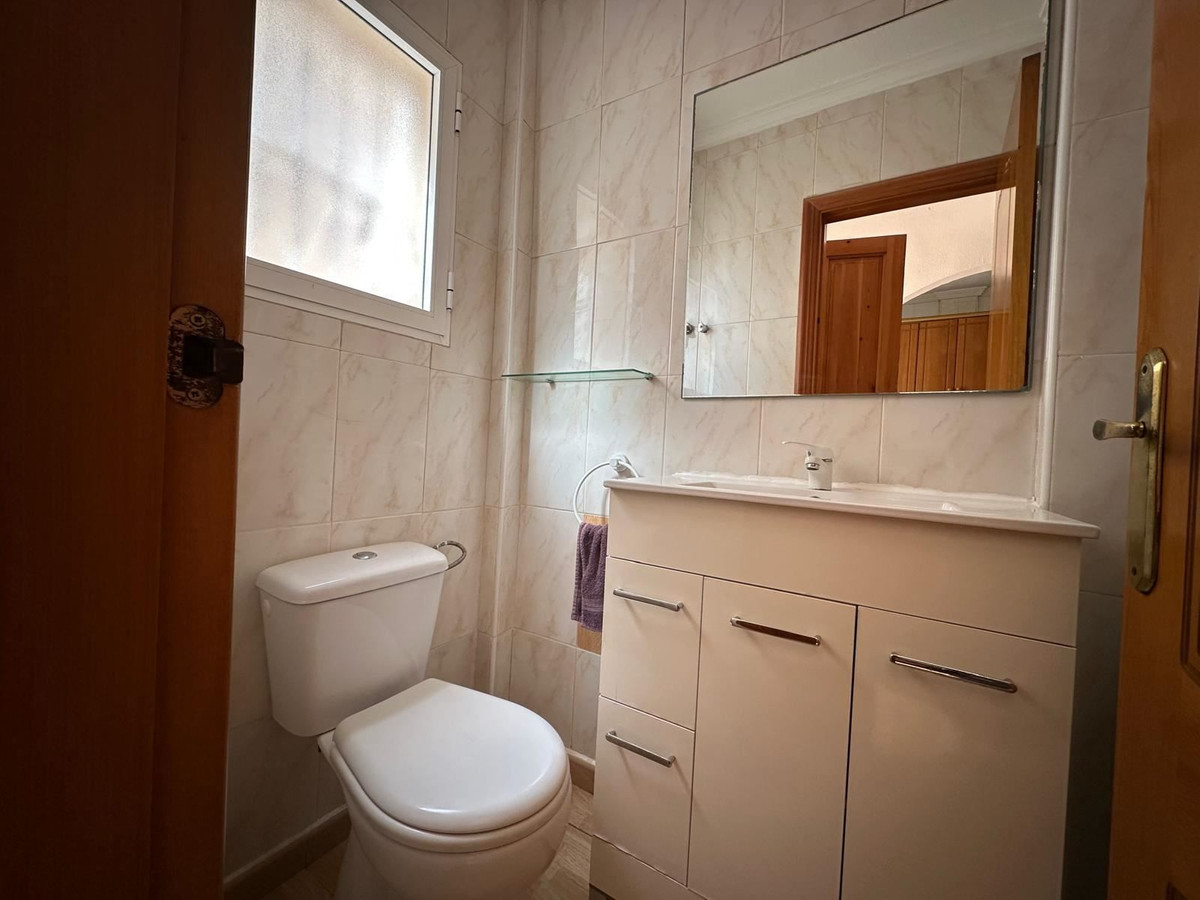 Se vende Adosada de 3 dormitorios en Costa Blanca, Alicante, España