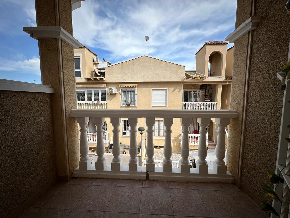 Se vende Adosada de 3 dormitorios en Costa Blanca, Alicante, España