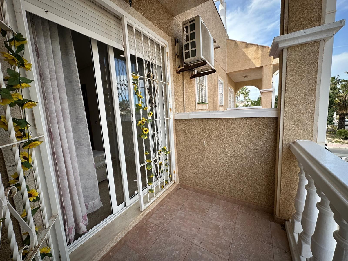 Se vende Adosada de 3 dormitorios en Costa Blanca, Alicante, España