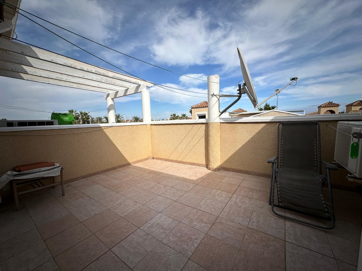 Se vende Adosada de 3 dormitorios en Costa Blanca, Alicante, España