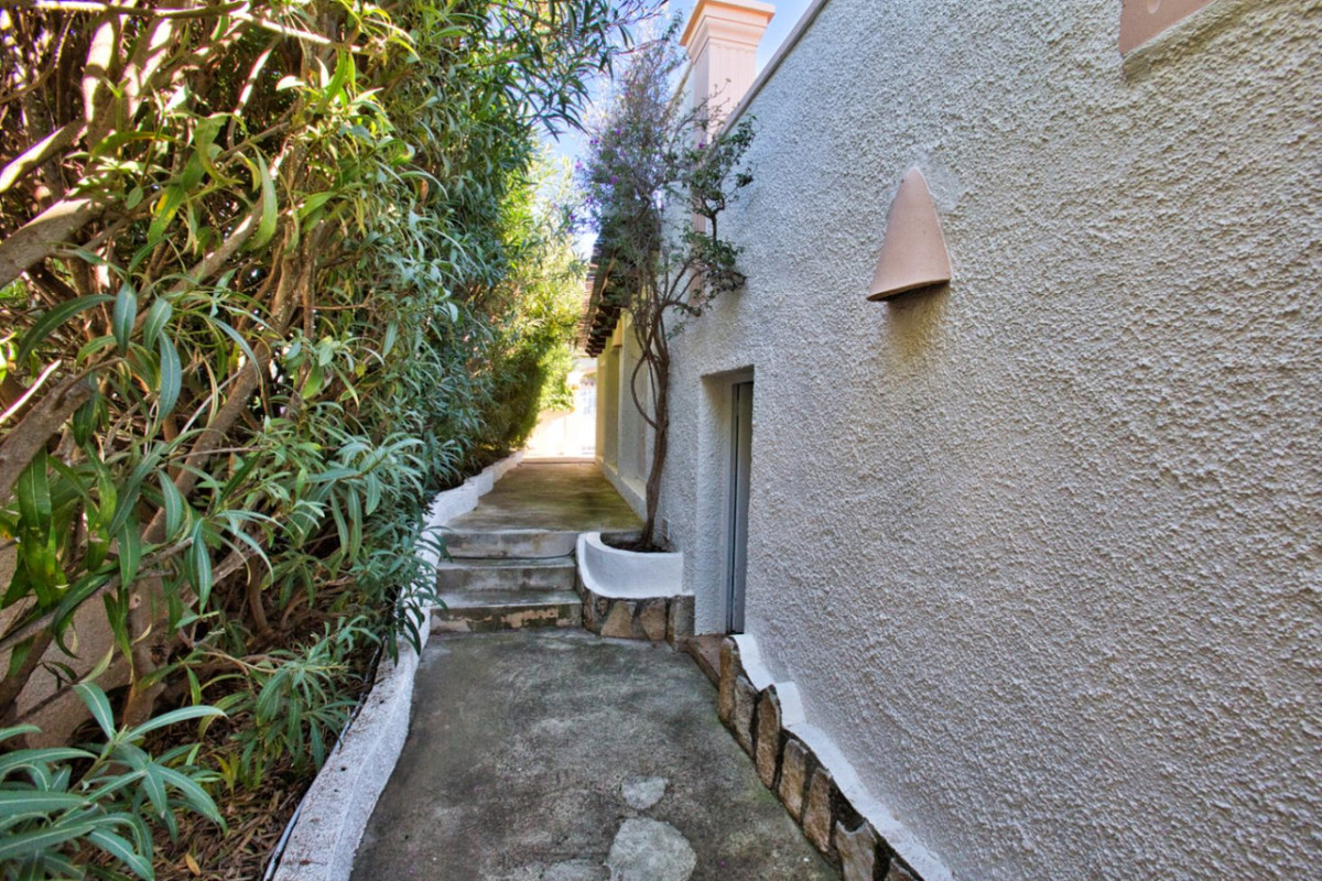 3 Bed Townhouse for sale in Benissa Costa Blanca, Alicante, Spain