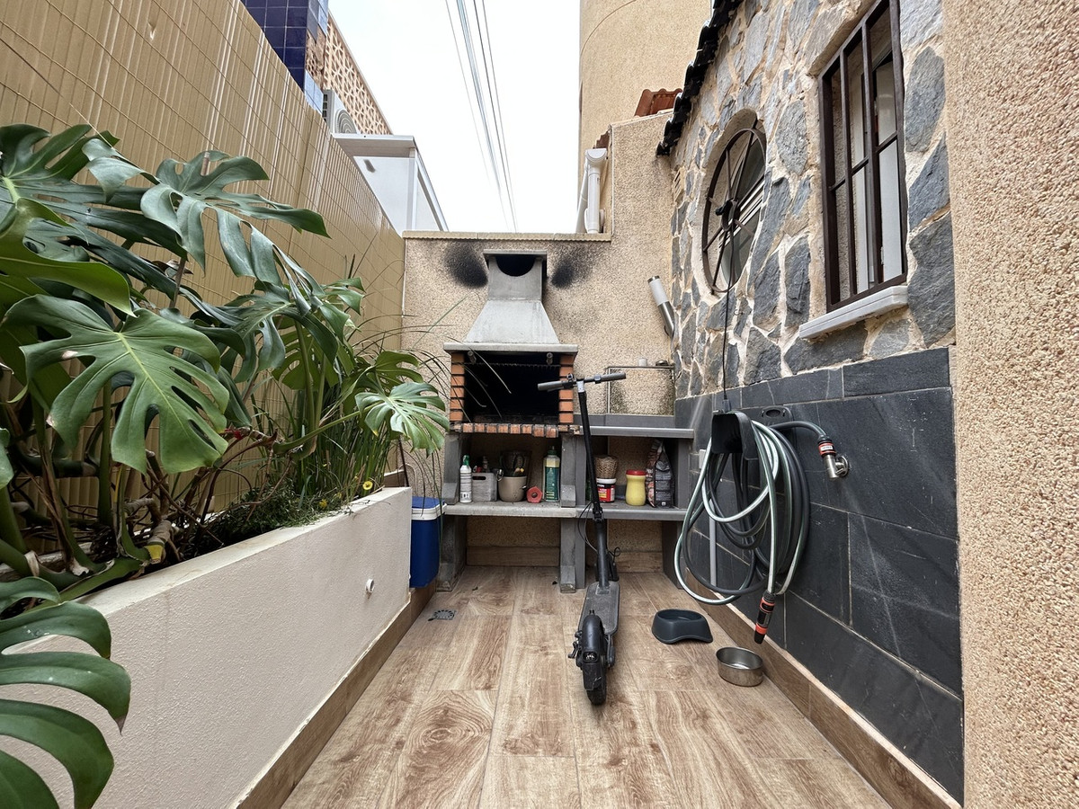 2 Bed Townhouse for sale in Torrevieja Costa Blanca, Alicante, Spain