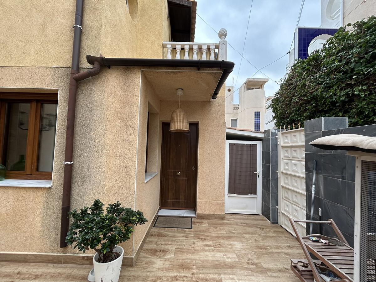 2 Bed Townhouse for sale in Torrevieja Costa Blanca, Alicante, Spain